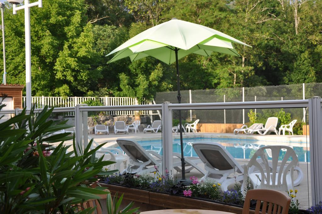 Camping La Digue Chauzon Esterno foto