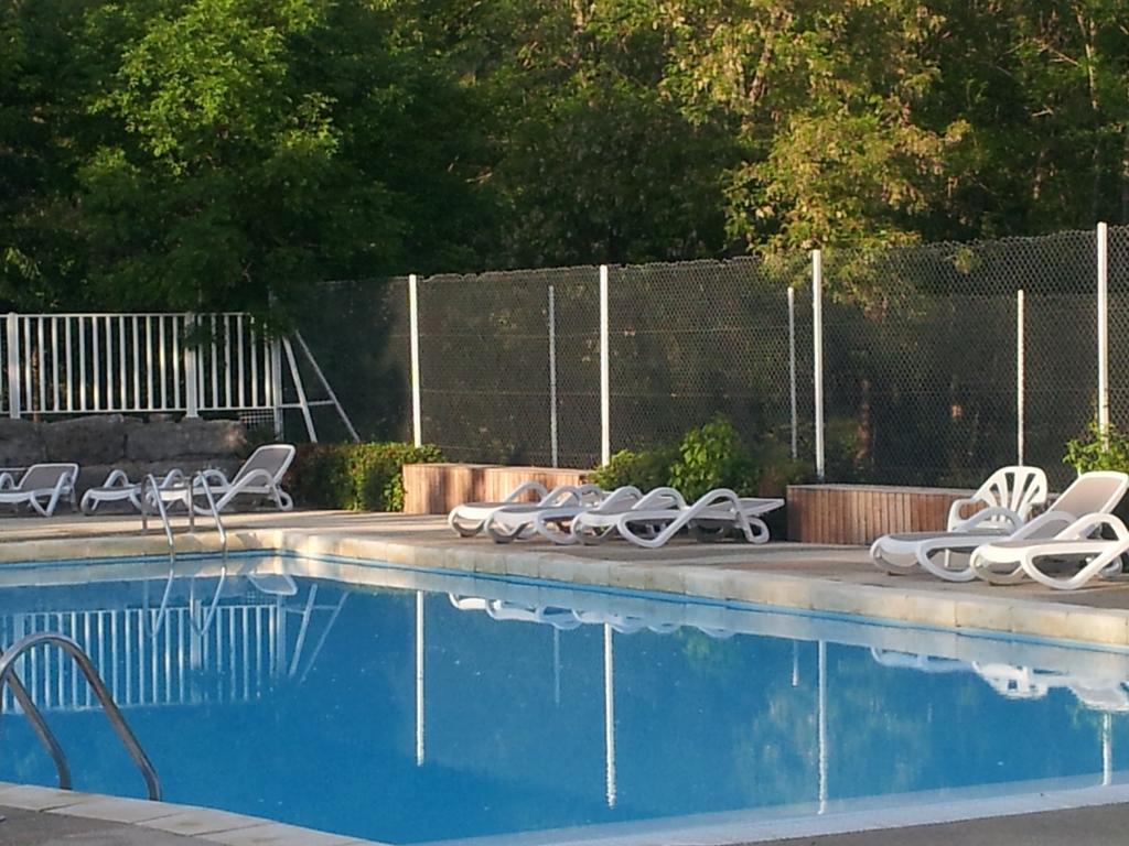 Camping La Digue Chauzon Esterno foto